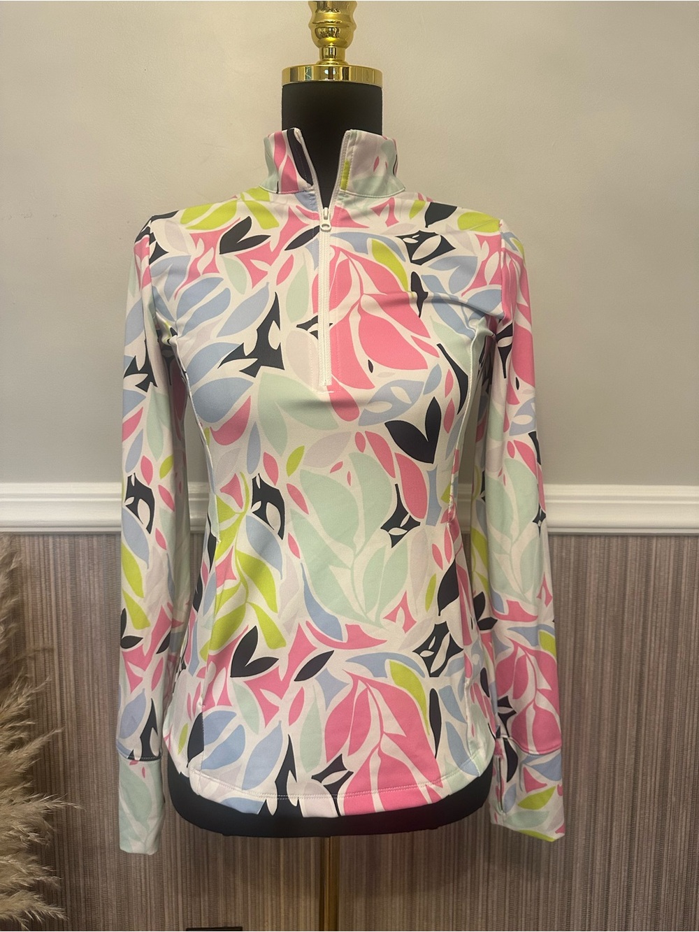 Tommy Bahama Golf Floral‎ Quarter Zip Pullover Women’s XS Pastel Performance Top